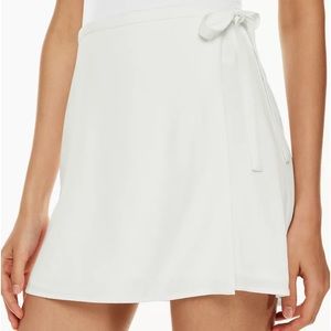 Aritzia tie front skirt